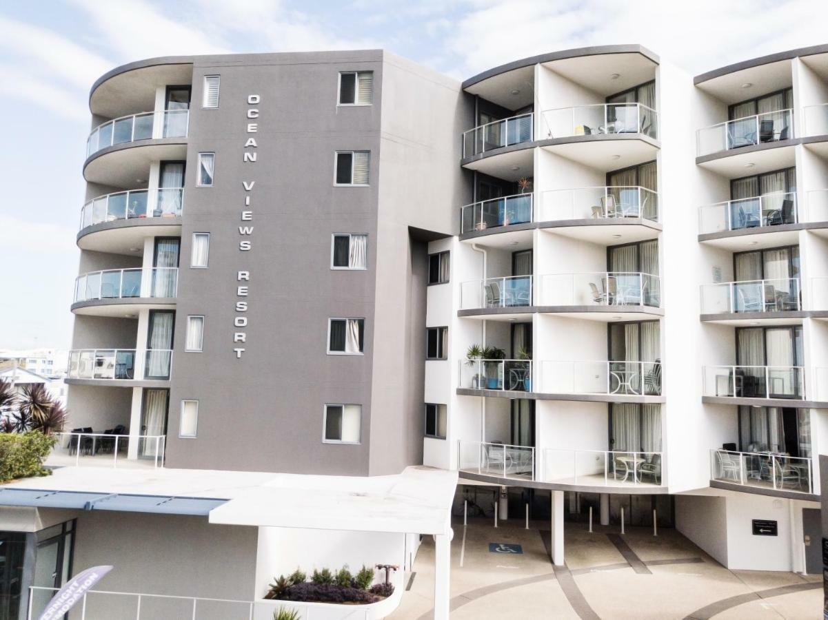 Ocean Views Resort Caloundra Exterior photo
