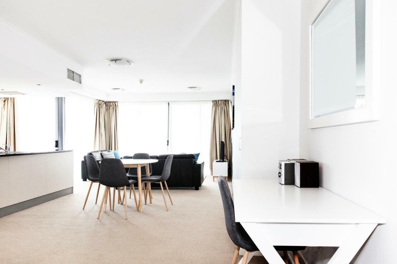 Ocean Views Resort Caloundra Exterior photo