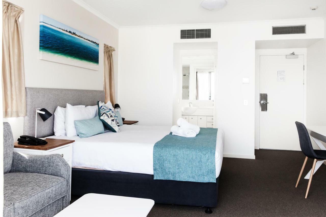 Ocean Views Resort Caloundra Exterior photo