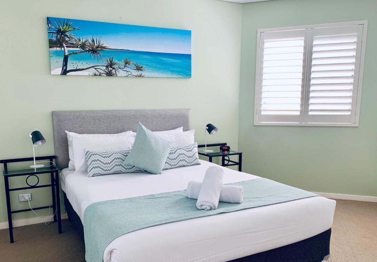 Ocean Views Resort Caloundra Exterior photo